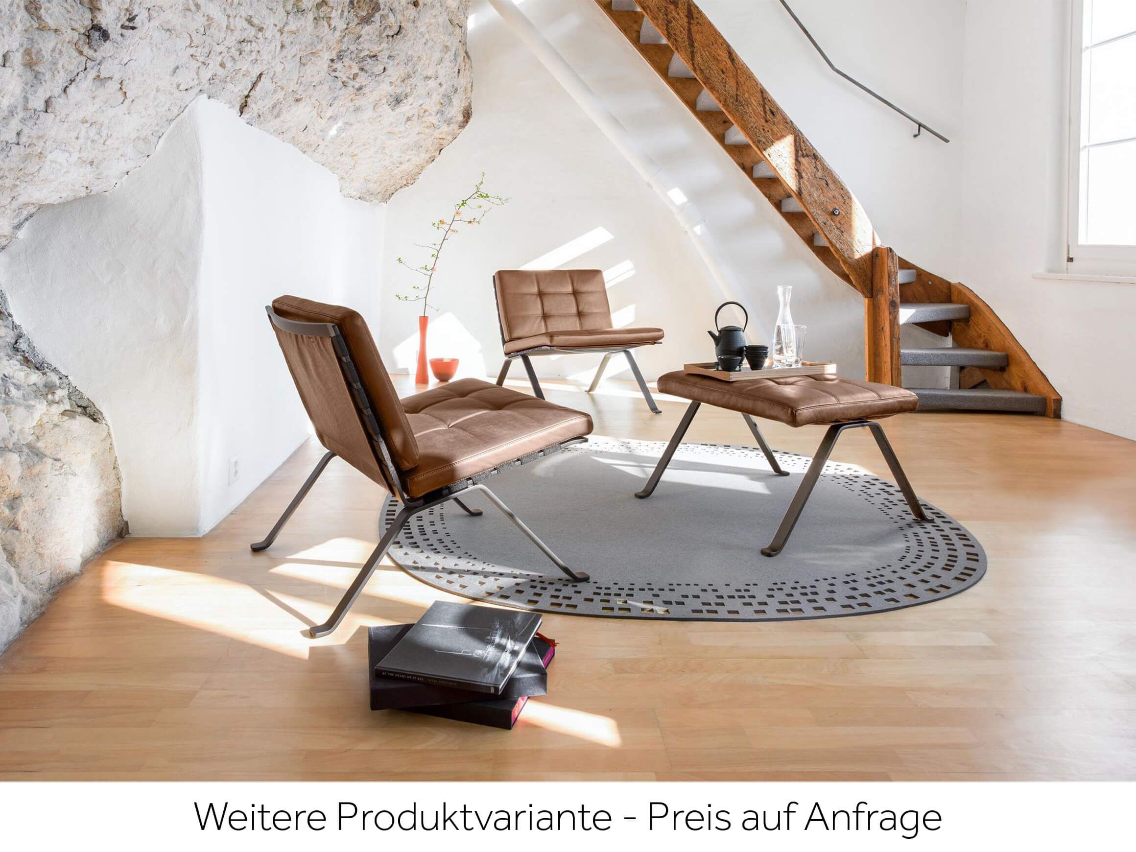 Sessel + Hocker 1600 Girsberger / Farbe: Schwarz / Bezugsmaterial: Leder