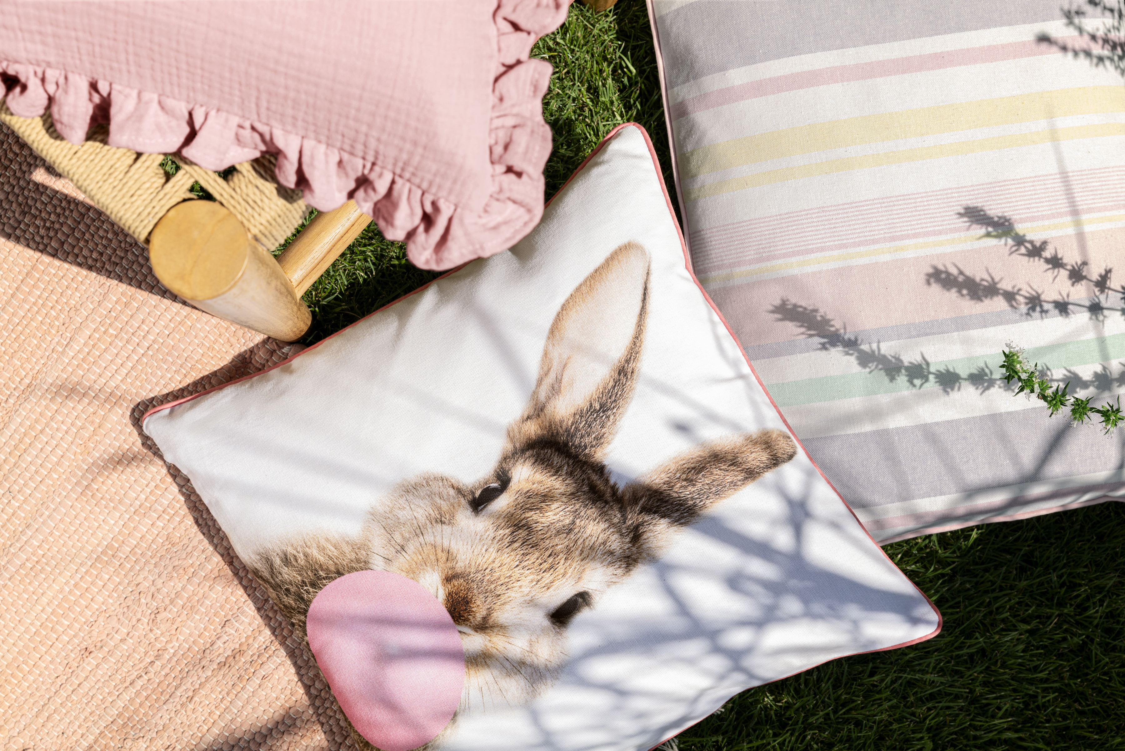 Kissenhülle Rabbit Meister Lampe 45x45 cm Magma / Farbe: