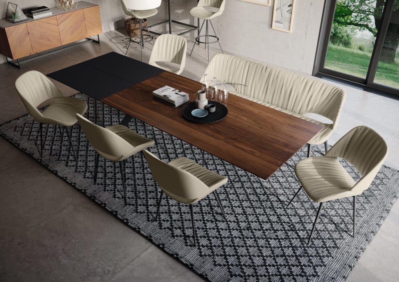 Stuhl Capri Willisau / Farbe: Coffee / Bezugsmaterial: Leder