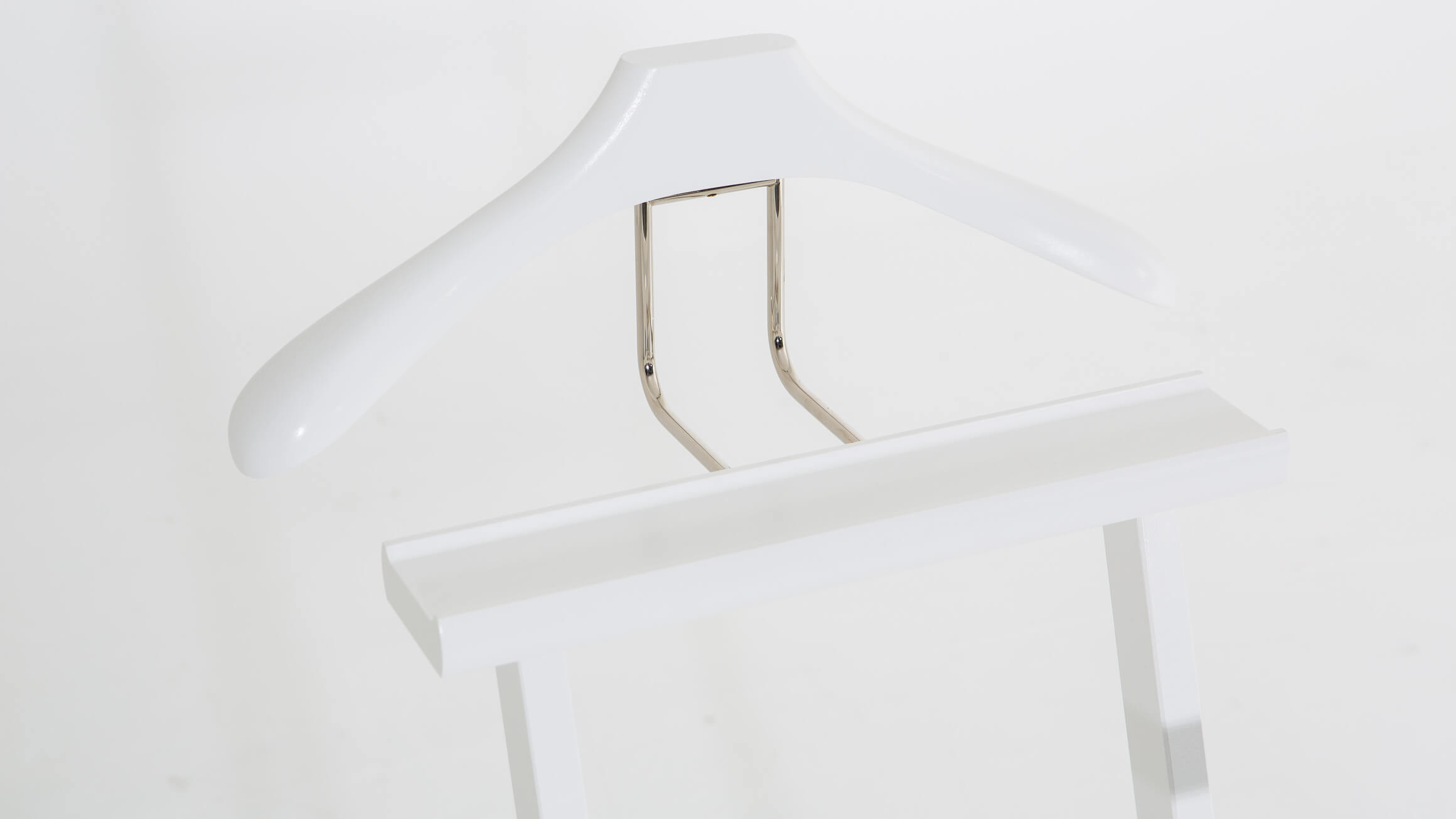 Herrendiener Bill, Weiss, Verchromt, b 44 cm t 43 cm h 103 cm