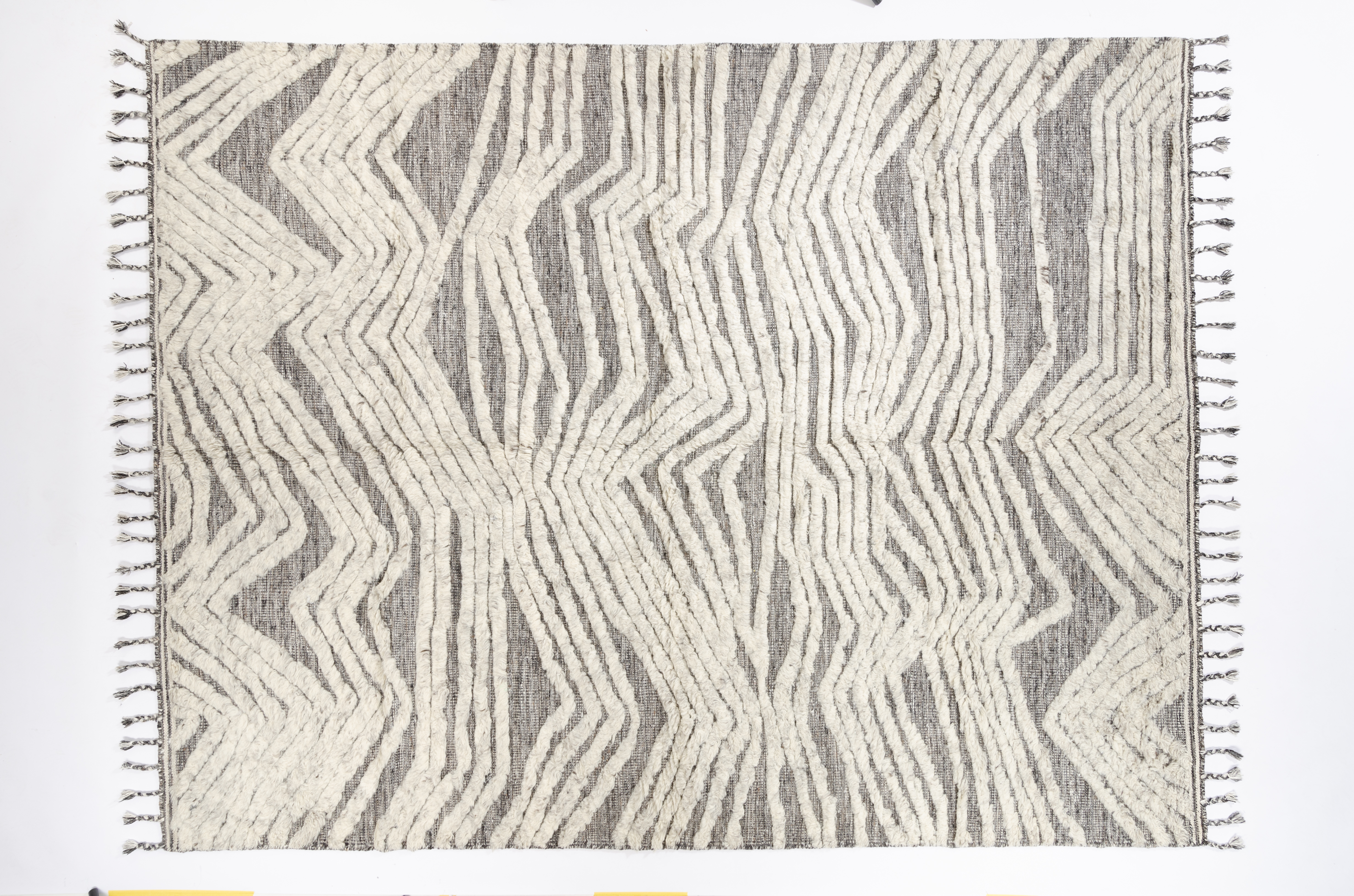 Webteppich Banu Negra/ Farbe: Braun / Masse (BxT) :242x312 cm