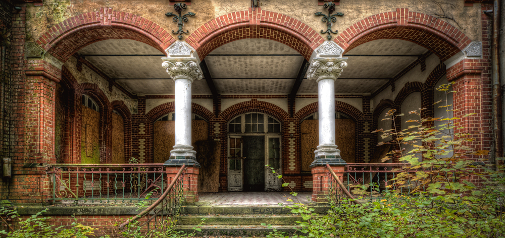 Alubild-Lost Place-image LAND