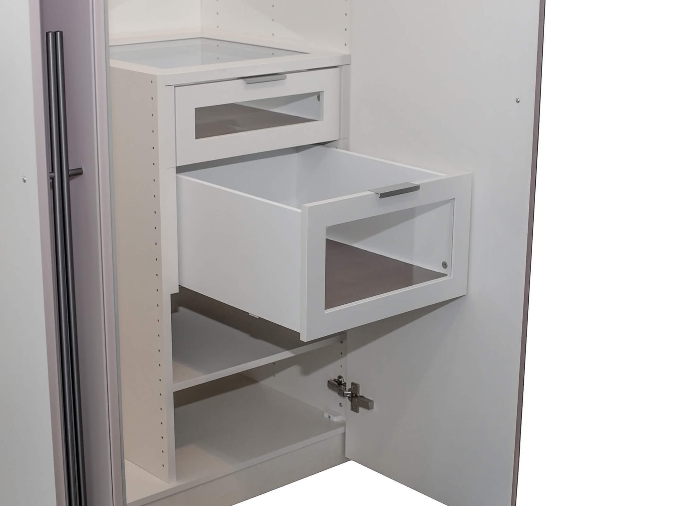 Drehtürenschrank Longline Jutzler