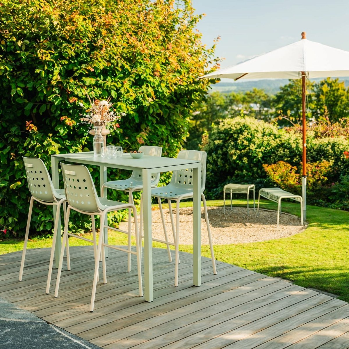 Barstuhl Bermuda von Schaffner / Farbe: Hellgrün / Grösse: 52 x 54 cm