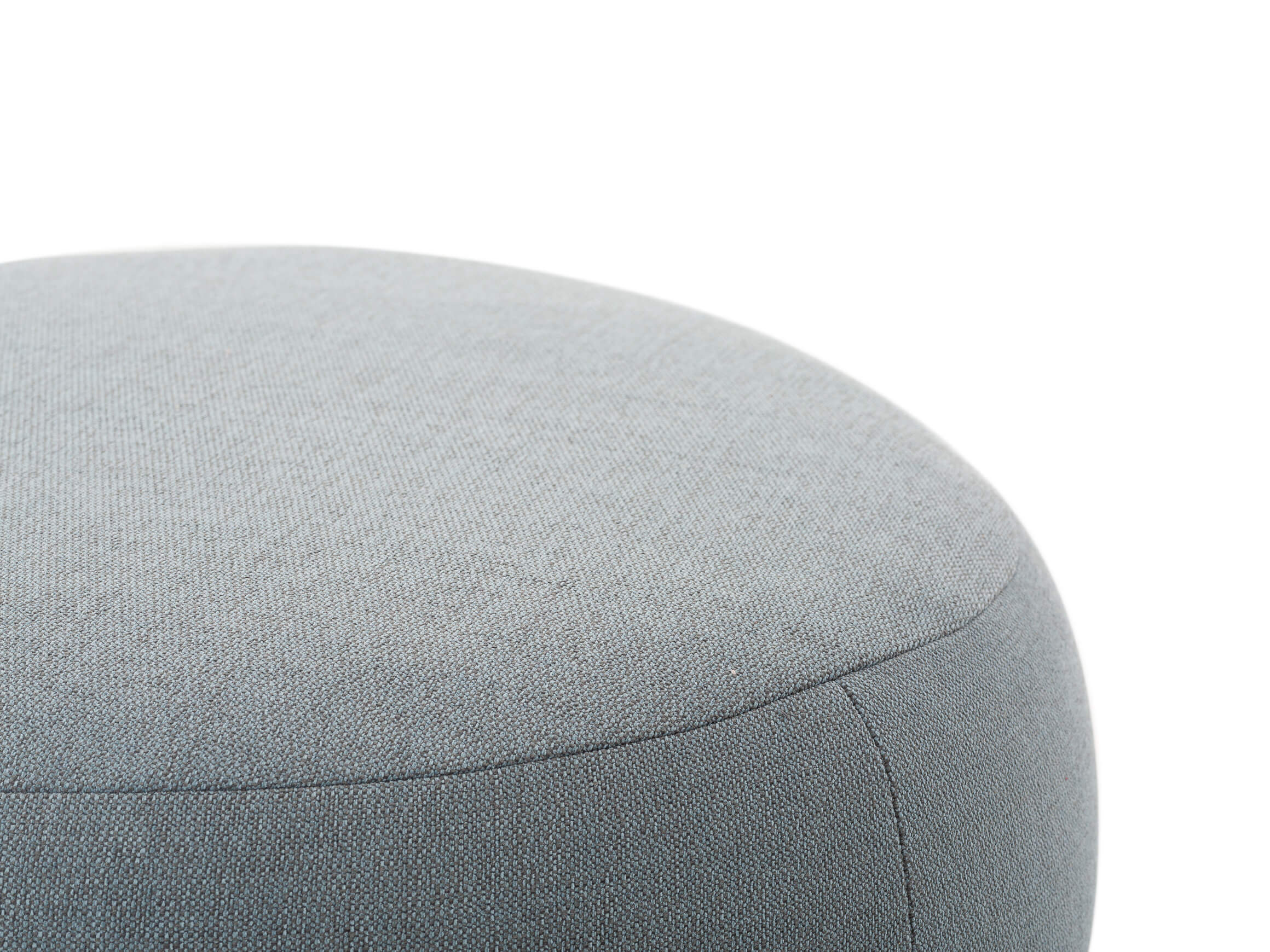 Hocker Spot Candy / Farbe: Light Blue / Bezugsmaterial: Stoff