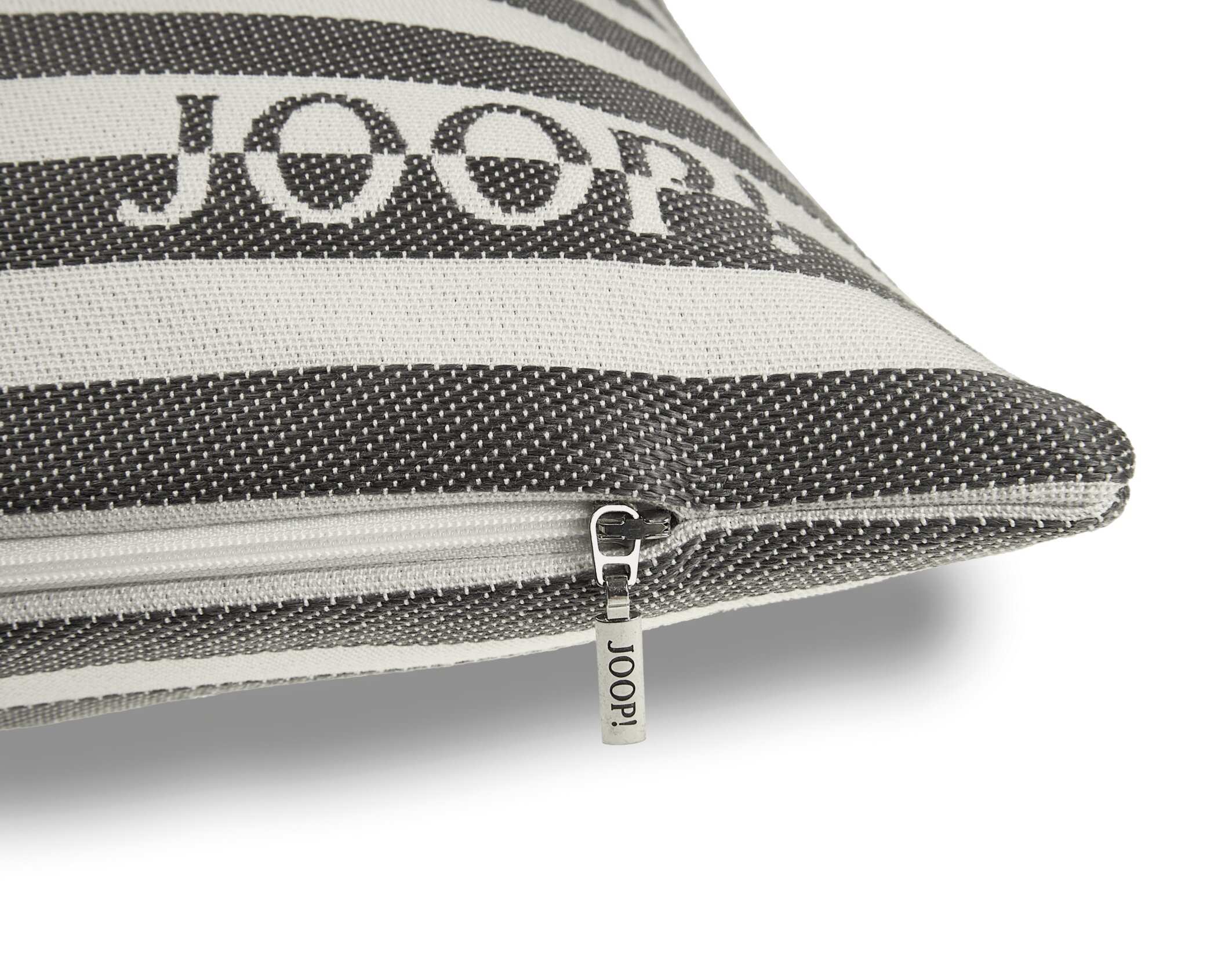 Essence decorative cushion H: 10 cm from Joop Outdoor