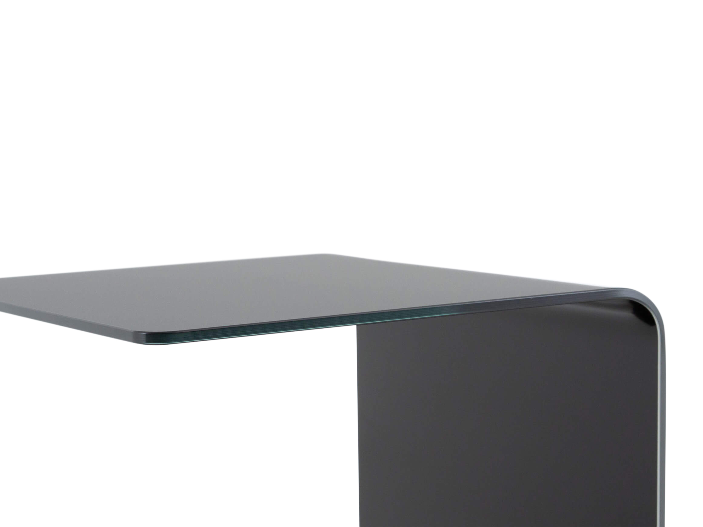 Rolltisch Zaara von Dreieck