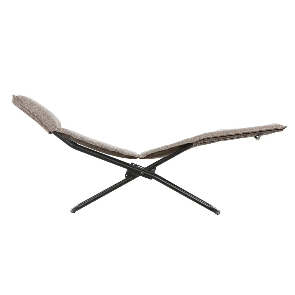 Transalounge garden lounger from Lafuma Mobilier