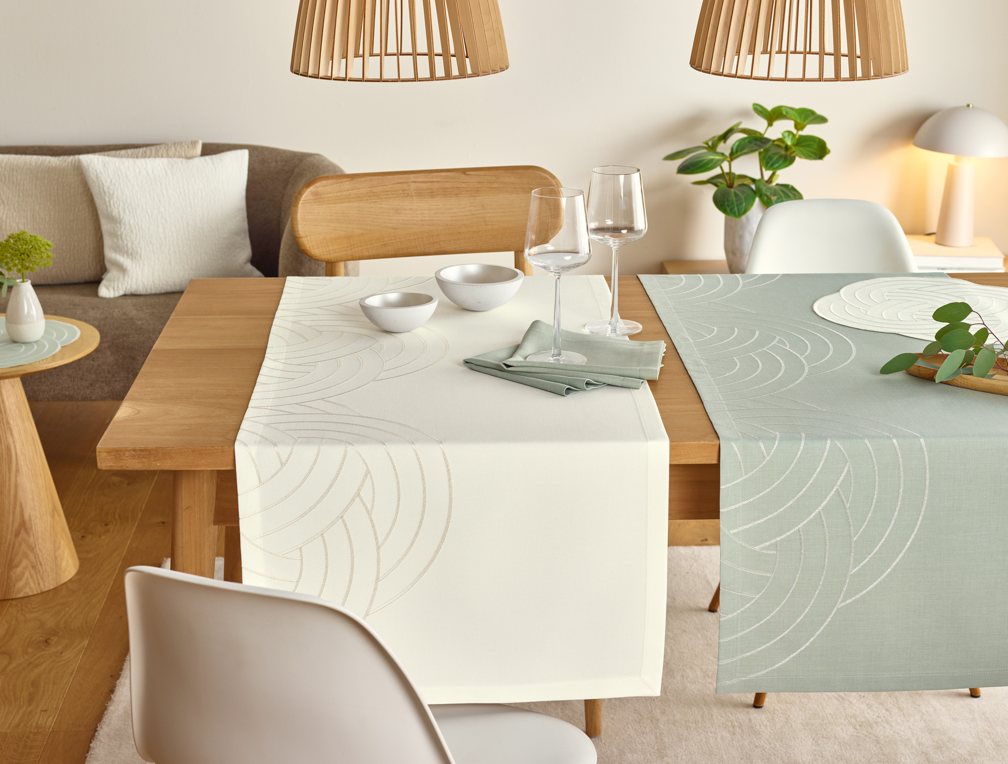 Tischläufer Liaison Lindgrün B: 50 cm Sander AG