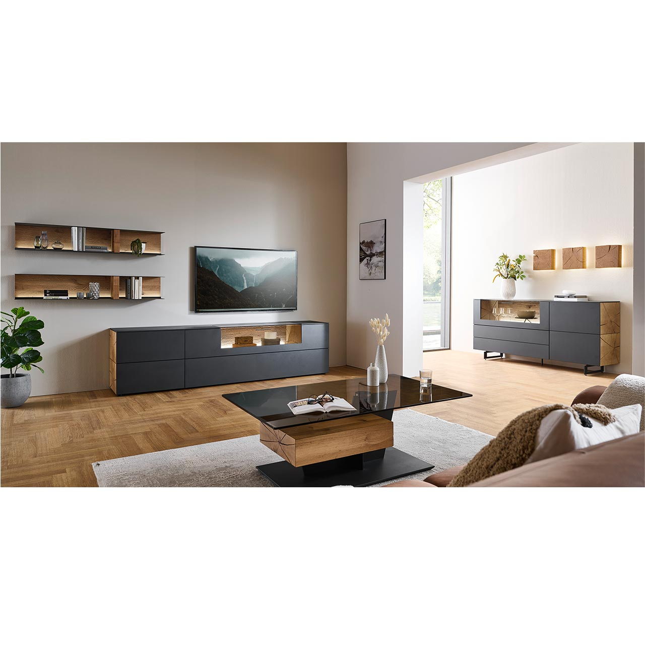 Lowboard Vangelis Hartmann