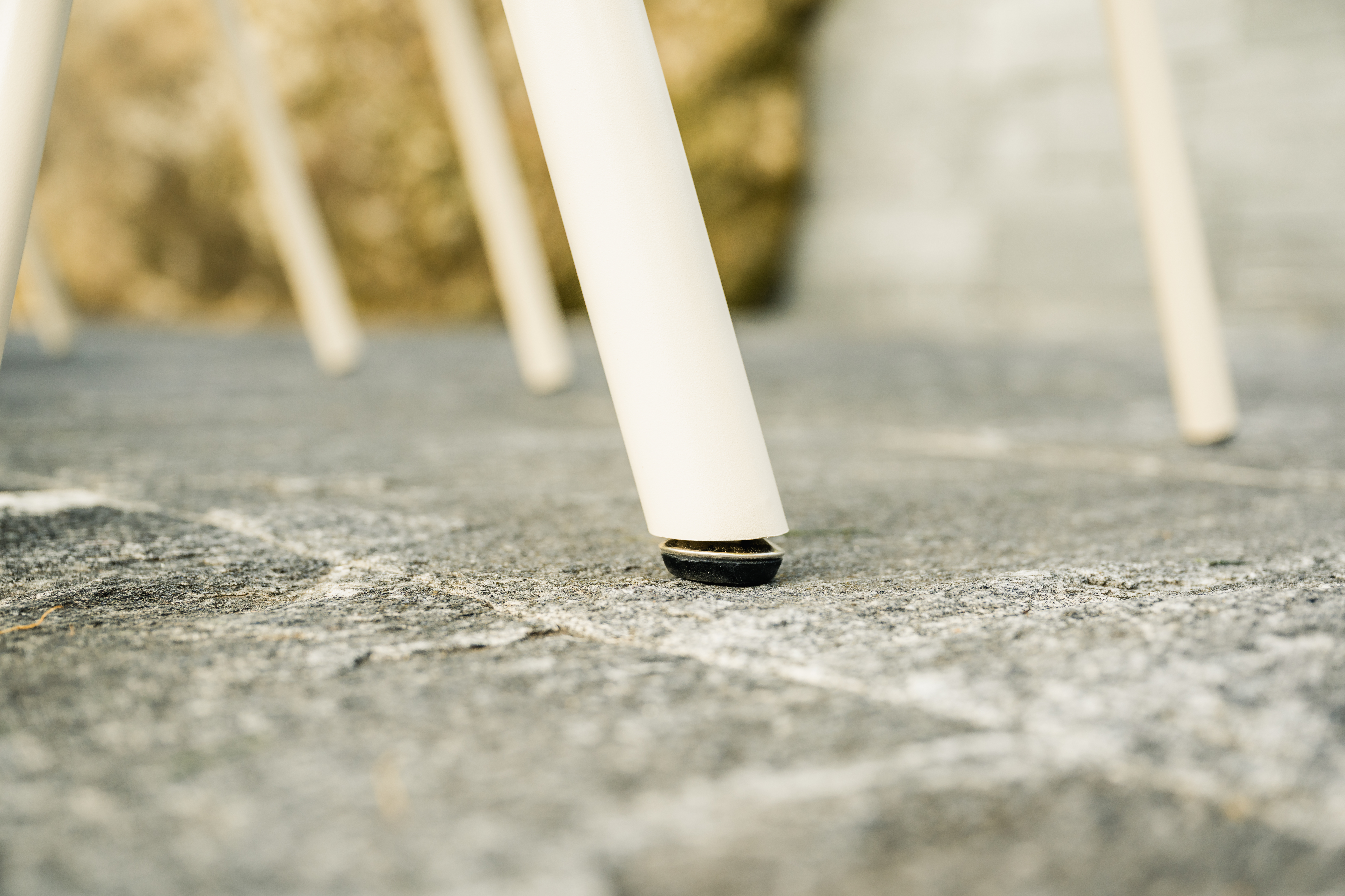 Glasfaser-Tisch Locarno Edge von Schaffner / Farbe: Terracotta / Grösse: 160 x 90 cm