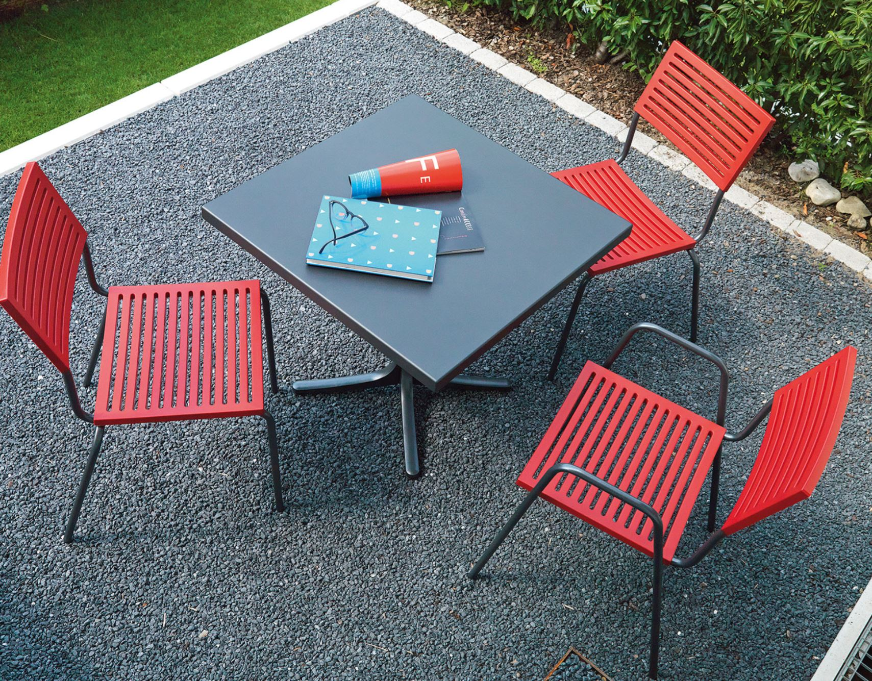 Gartentisch Schaffhausen Schaffner / Grösse: 80 x 80 cm