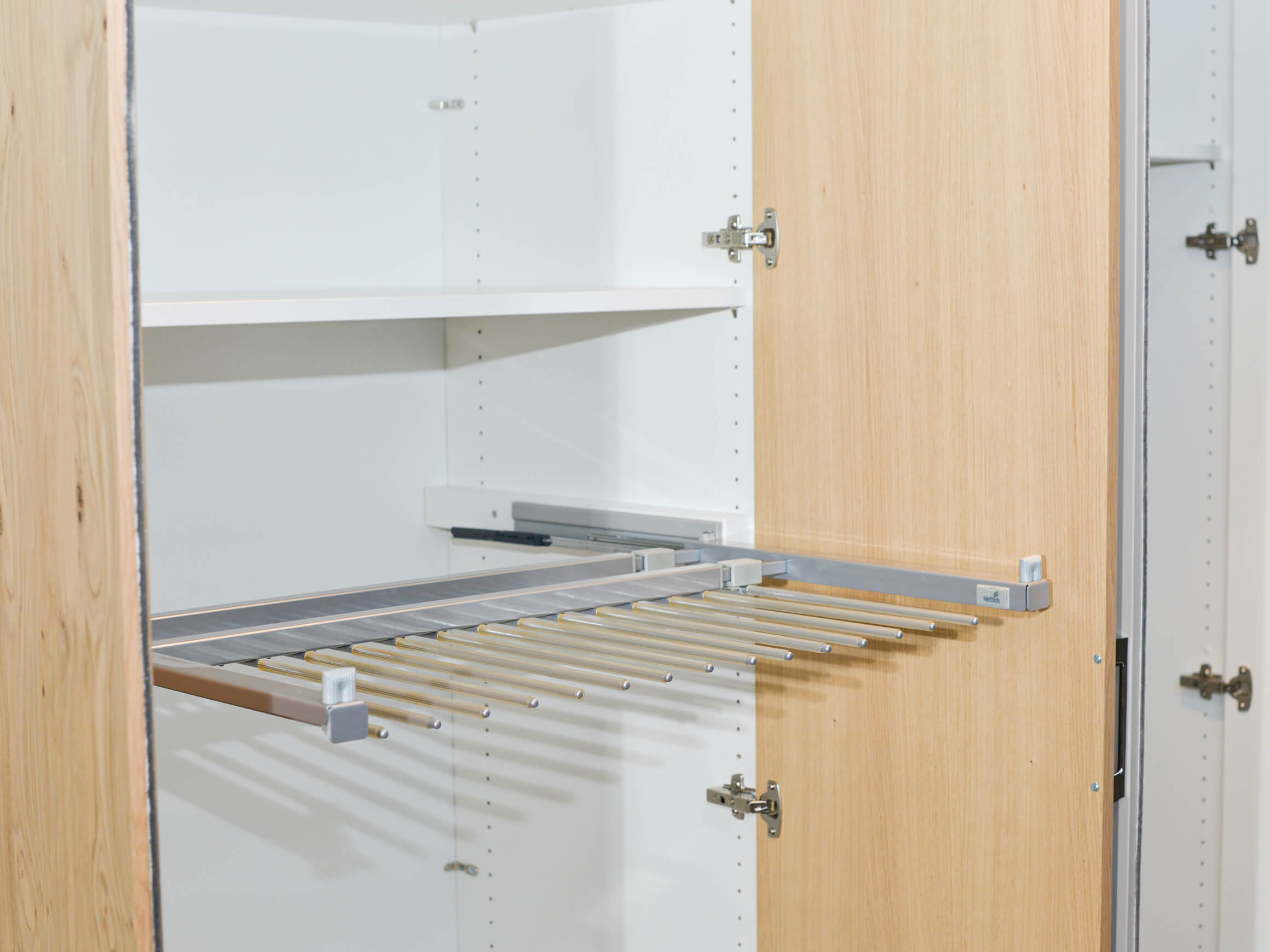 Drehtürenschrank Multiline Disselkamp