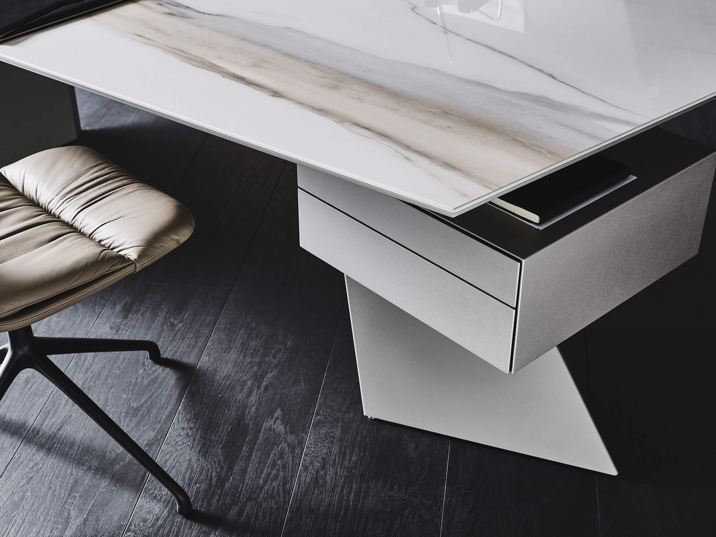 Schreibtisch Nasdaq Keramik Cattelan / Farbe: Cremeweiss