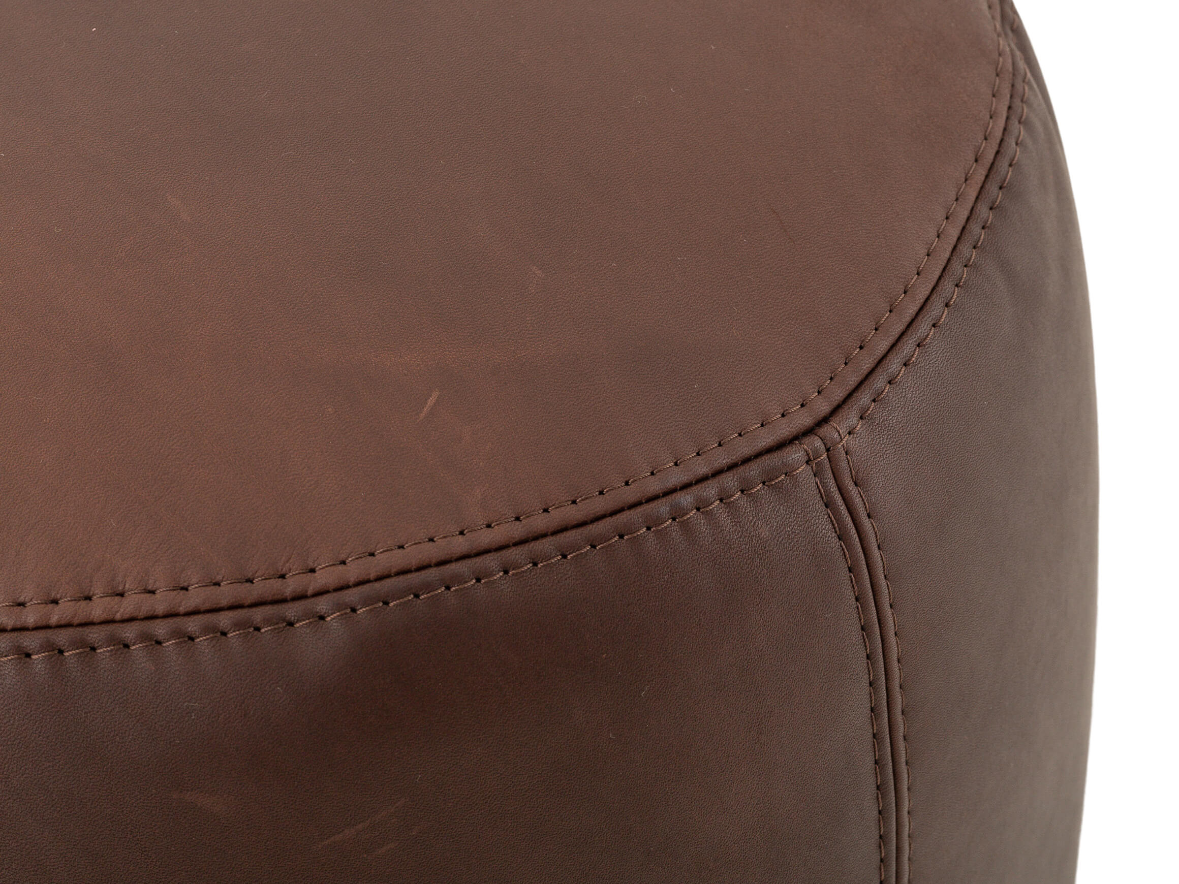 Hocker Tiny Candy / Farbe: Dark Brown / Bezugsmaterial: Leder