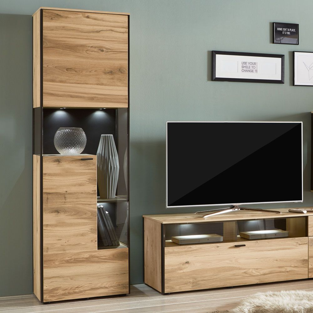 Vitrine links Andra Venjakob/ Masse (BxT) :62,00x43,00 cm