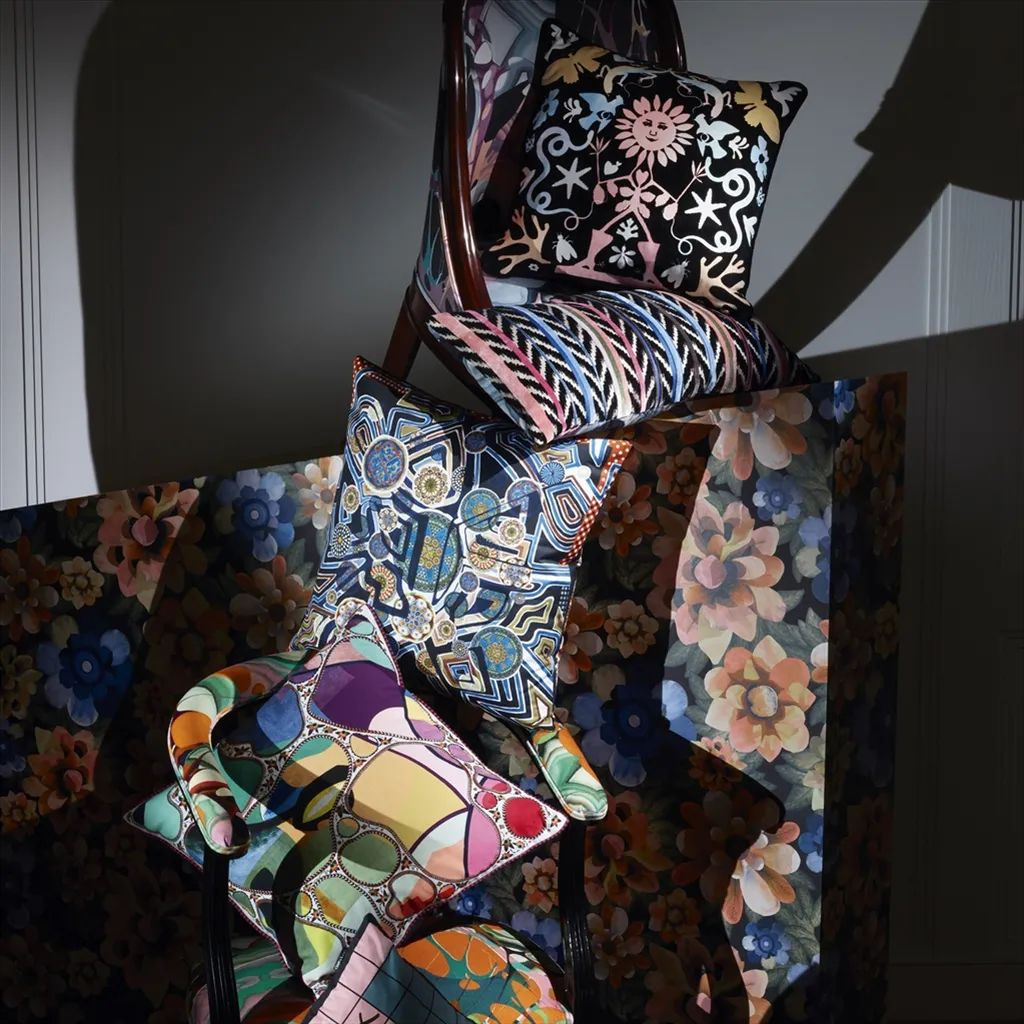 Kissen Omnitribe - Azur Designers Guild / Farbe: Mehrfarbig von Christian Lacroix