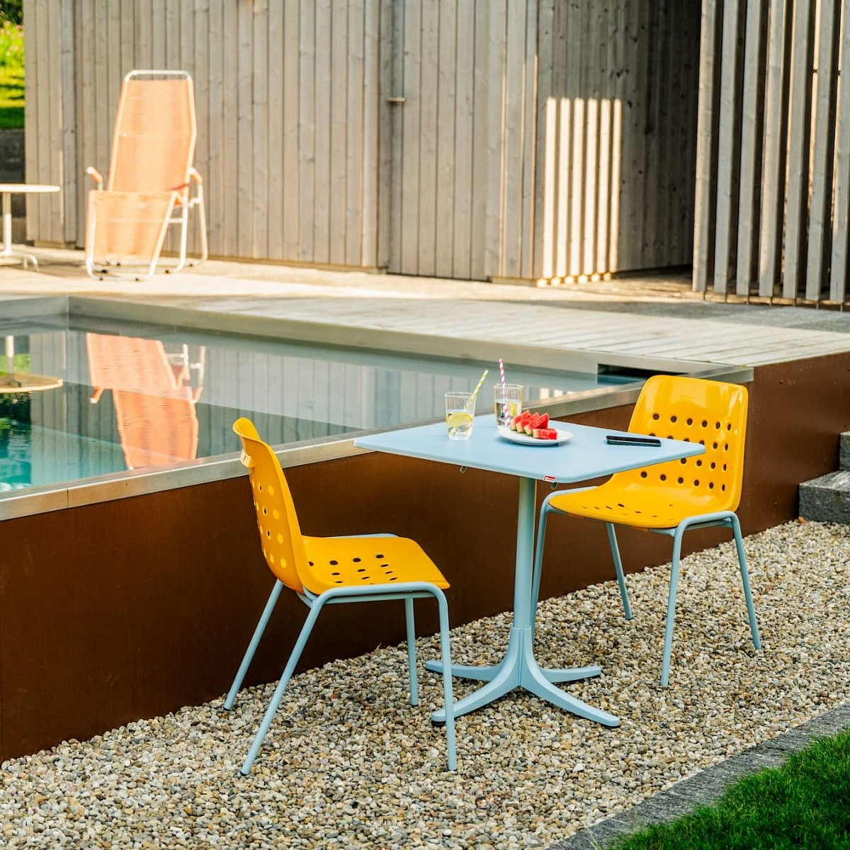 Schalen-Stuhl Bermuda von Schaffner / Farbe: Blau / Grösse: 49 x 52 cm