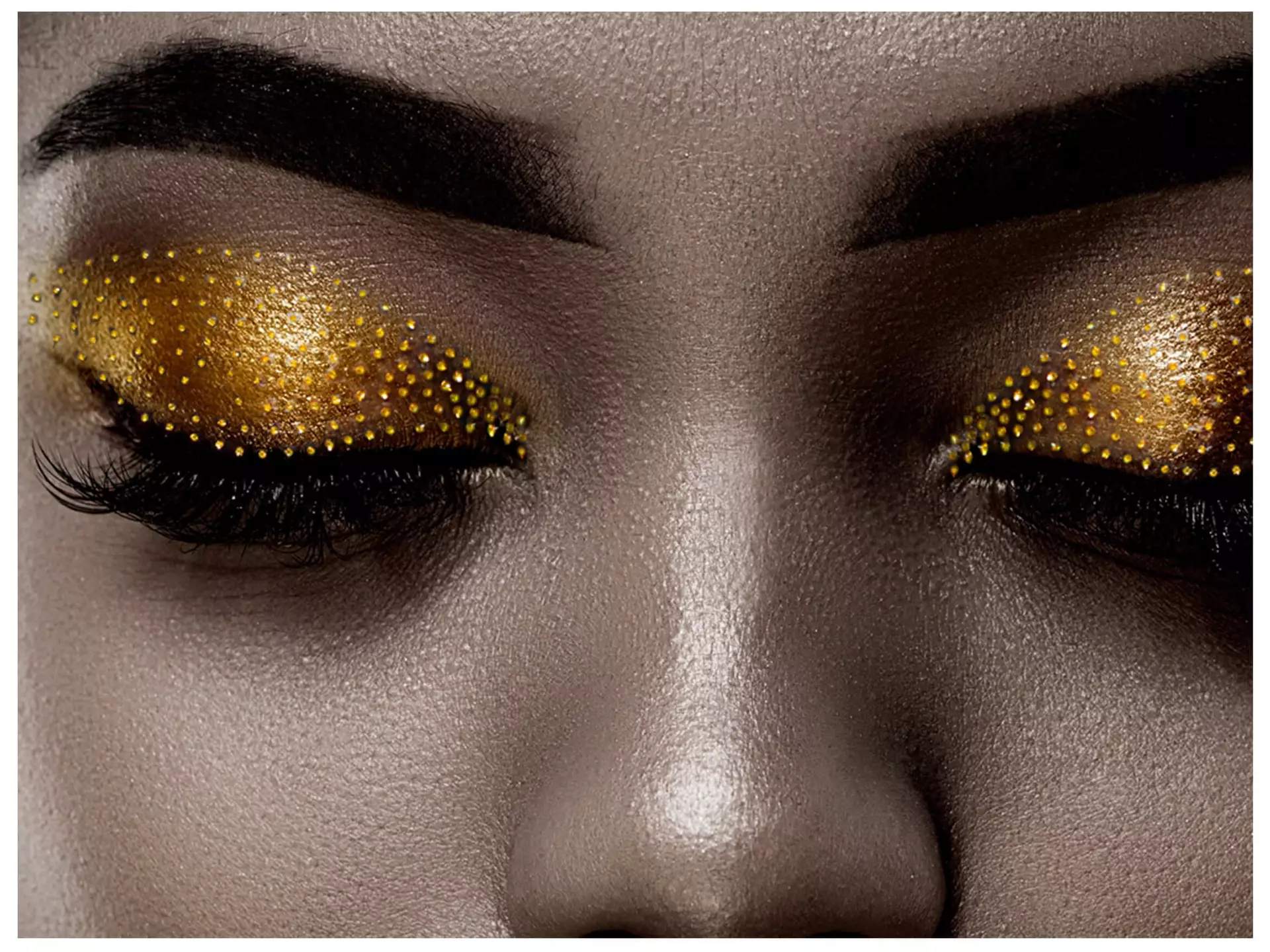 Digitaldruck auf Glas Goldenes Augen und Lippen-Make up image LAND