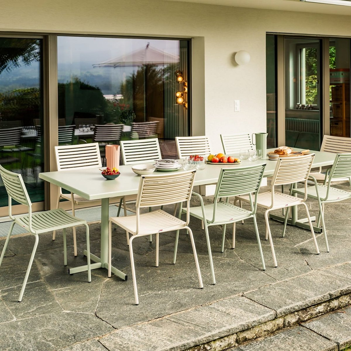 Auszieh-Tisch Bodensee von Schaffner / Farbe: Ahornrot / Grösse: 140 x 95 cm