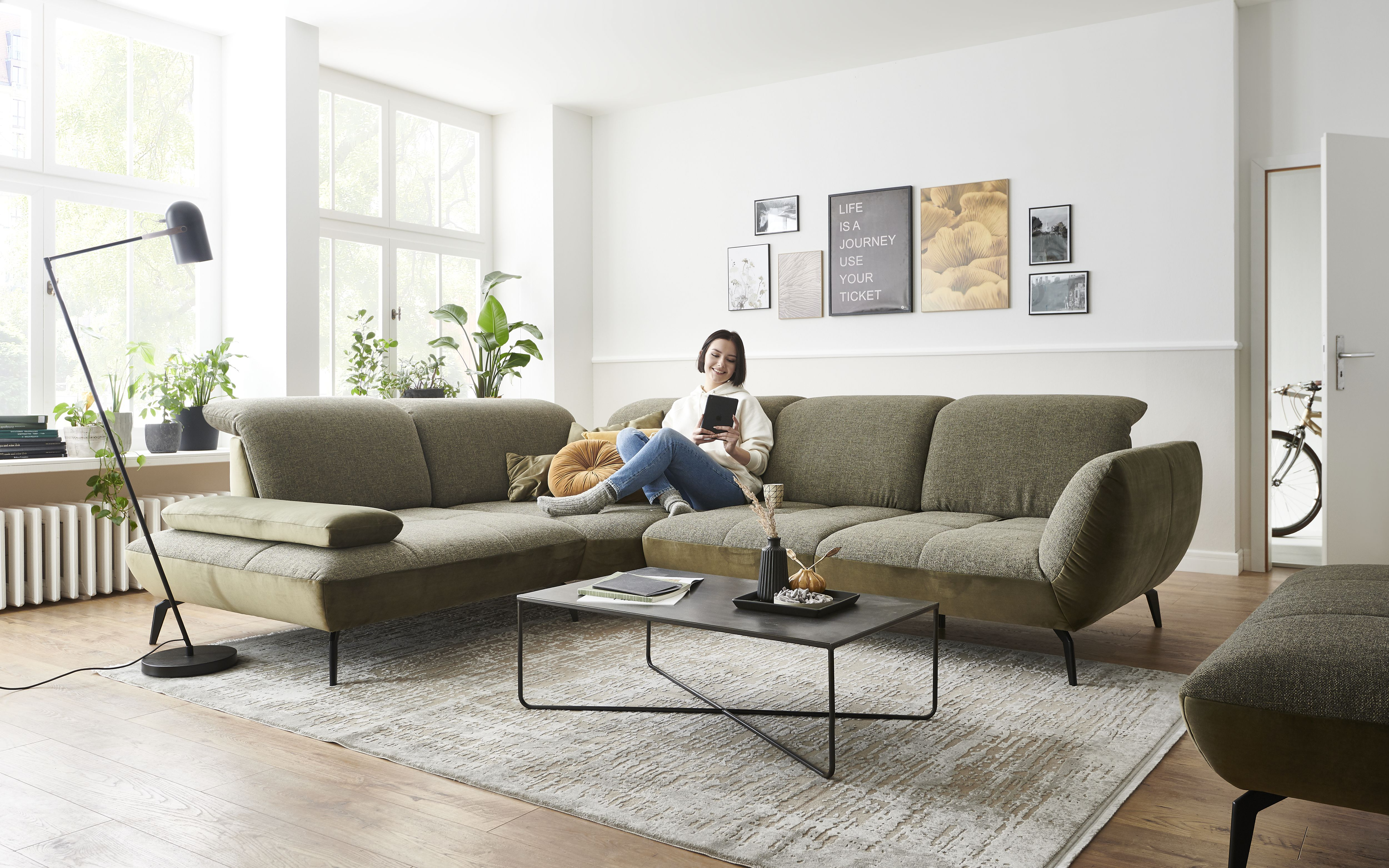 Ecksofa Nebraska Basic Steinpol / Farbe: Khaki Olive / Bezugsmaterial: Stoff