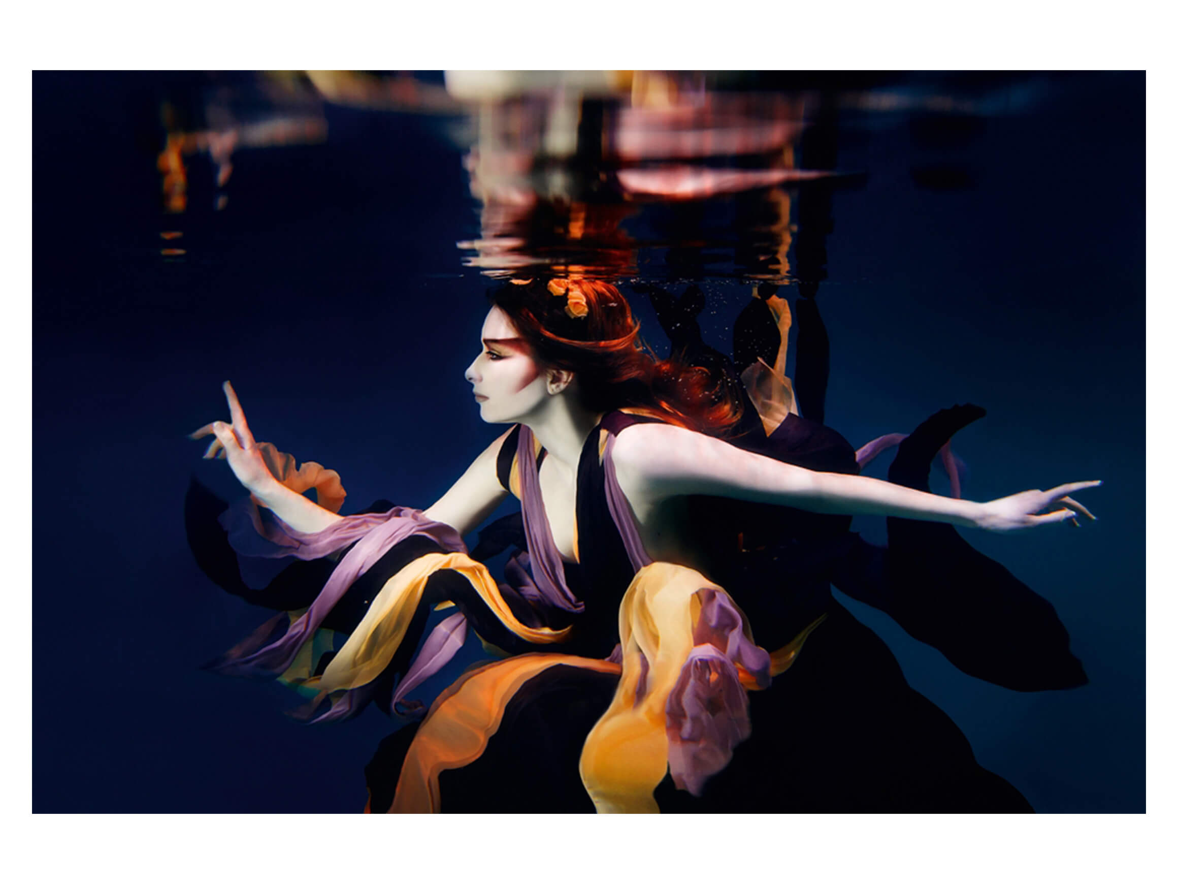 Digitaldruck auf Acrylglas Tanz Unter Wasser image LAND / Grösse: 120 x 80 cm