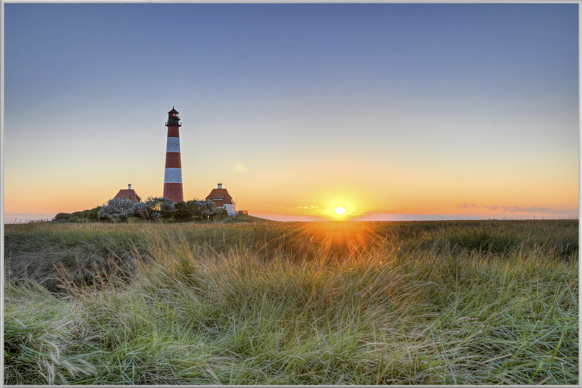 Bild mit Rahmen-Leuchtturm Westerheversand 1-image LAND