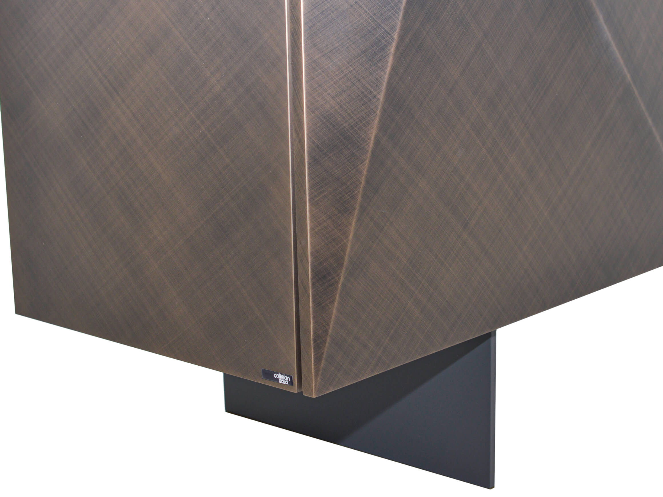 Kredenz Kayak Cattelan / Farbe: Bronze Graphit