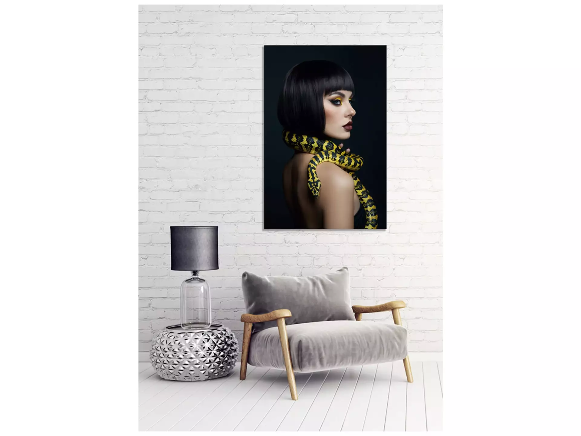 Digitaldruck auf Acrylglas Frau mit Phyton image LAND / Grösse: 120 x 80 cm