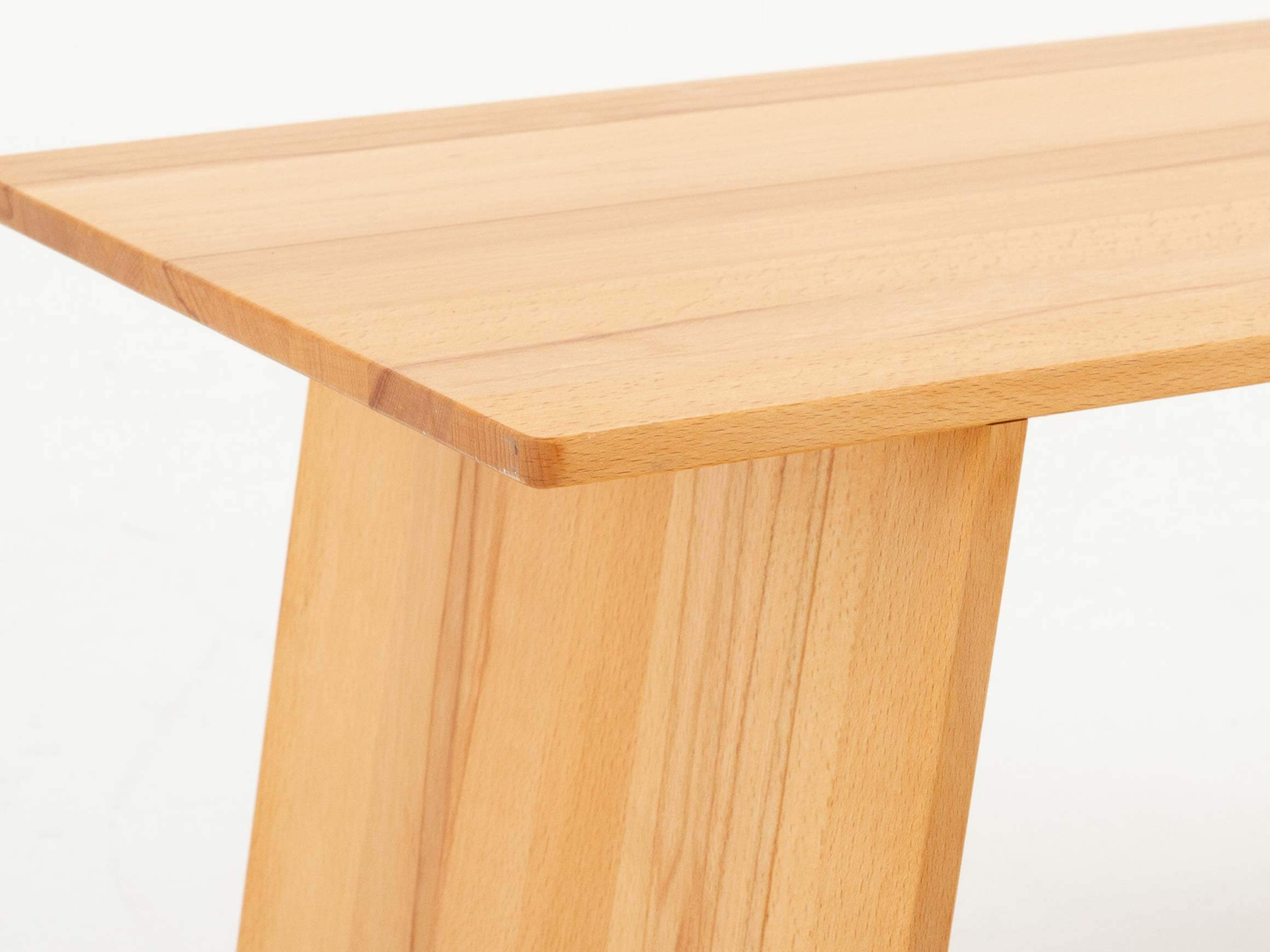 Beistelltisch Sidekick, Kernbuche