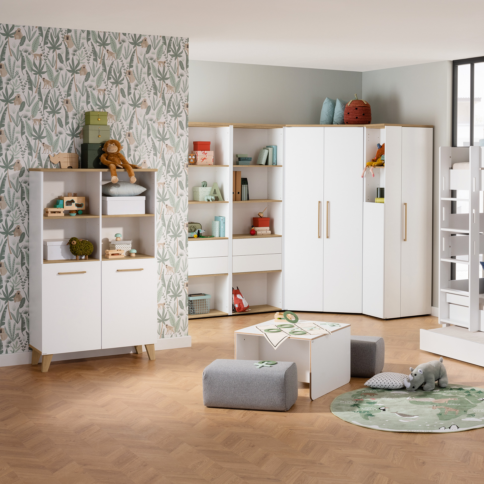 Eck-Kleiderschrank Oscar von Paidi / Farbe: Kreideweiss / Grösse: 102 x 126 cm