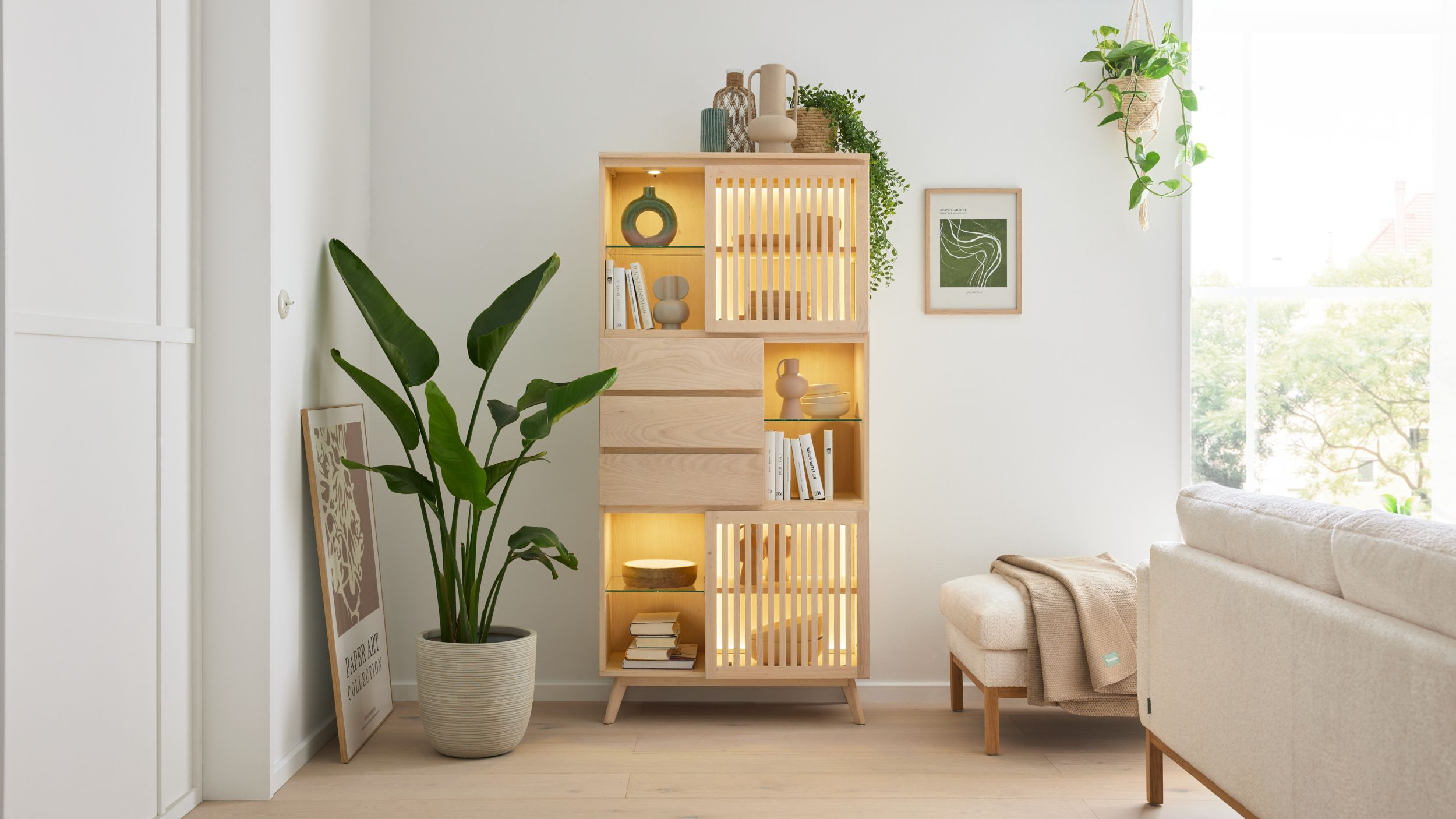 Vitrine Roomio No. 2000 Gutmann / Farbe: