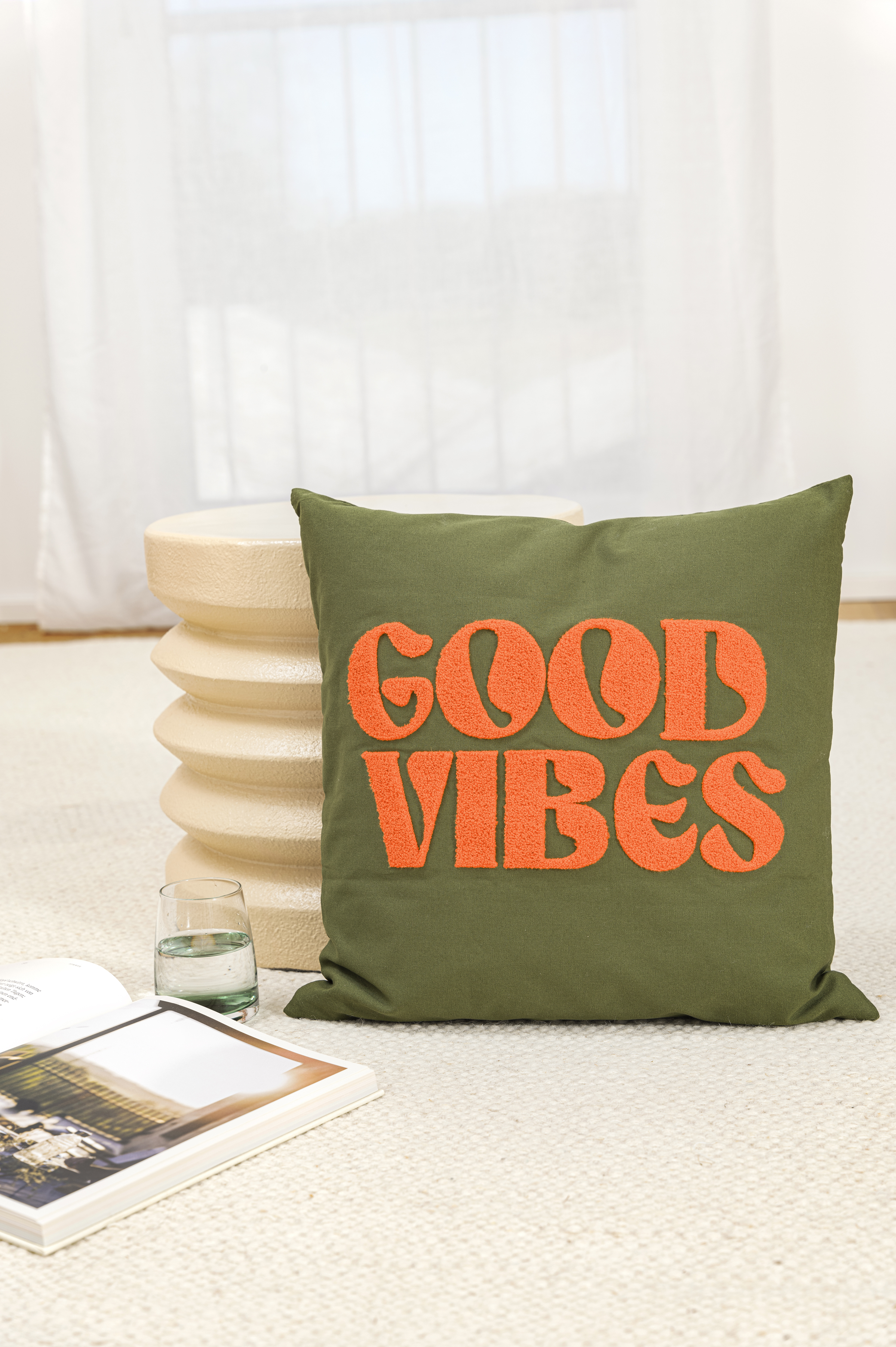 Kissenhülle Jolly Good Vibes 45x45 cm Magma"